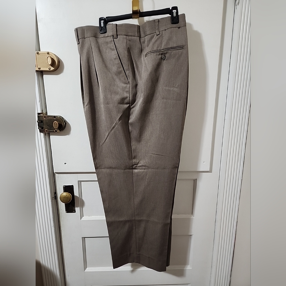 CM gold series pleated mens pants 52/32